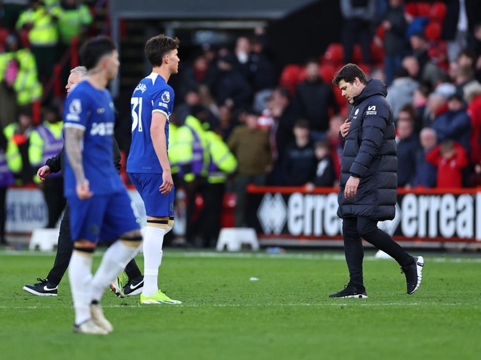 Chelsea Dressing Room Silence After Being Held by Sheffield
